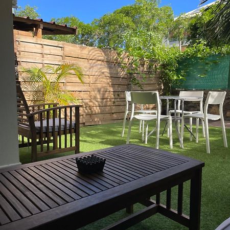 Prana Lodge Saint Gilles Les Bains 800 M De La Plage Luaran gambar