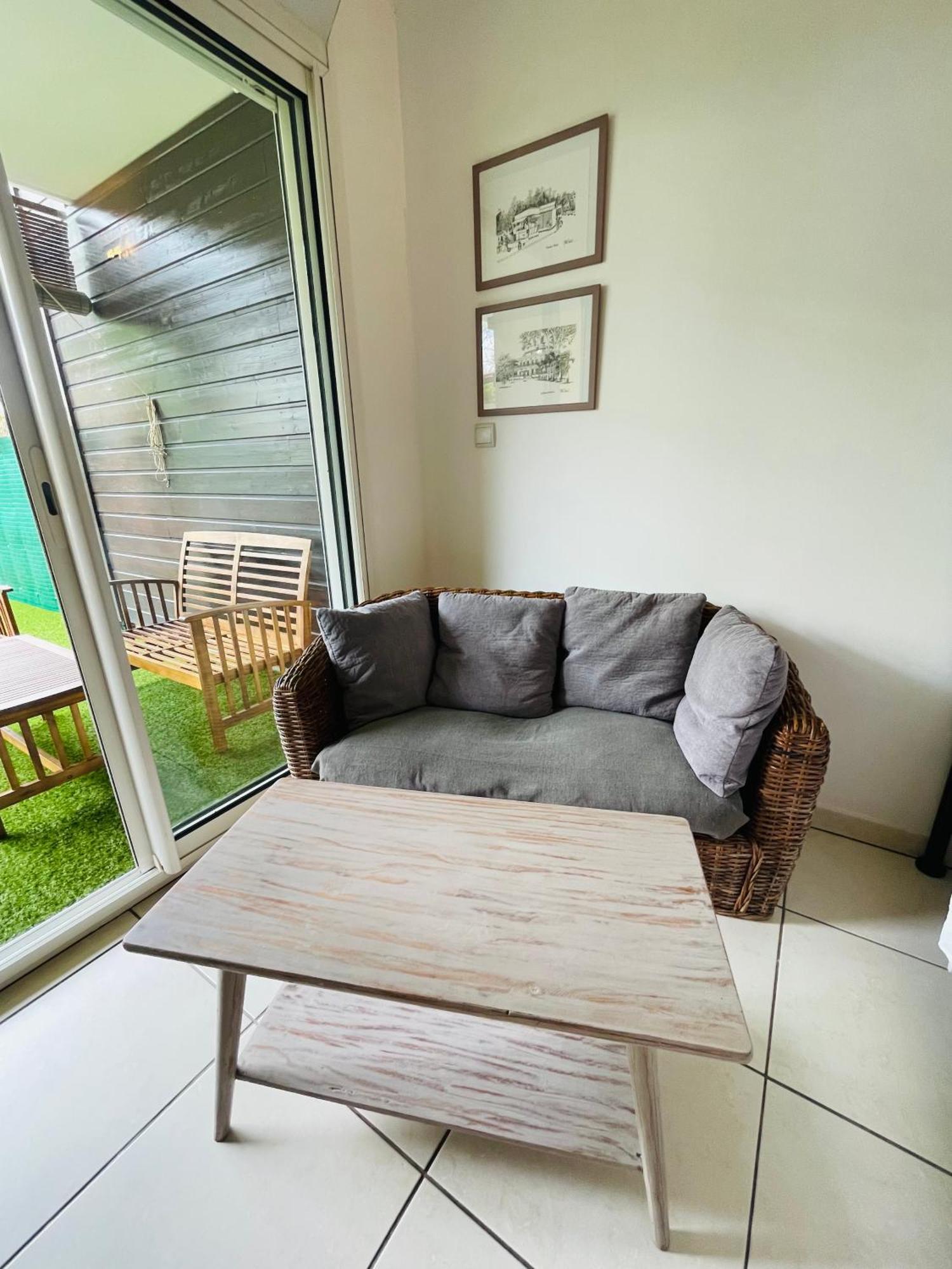 Prana Lodge Saint Gilles Les Bains 800 M De La Plage Luaran gambar