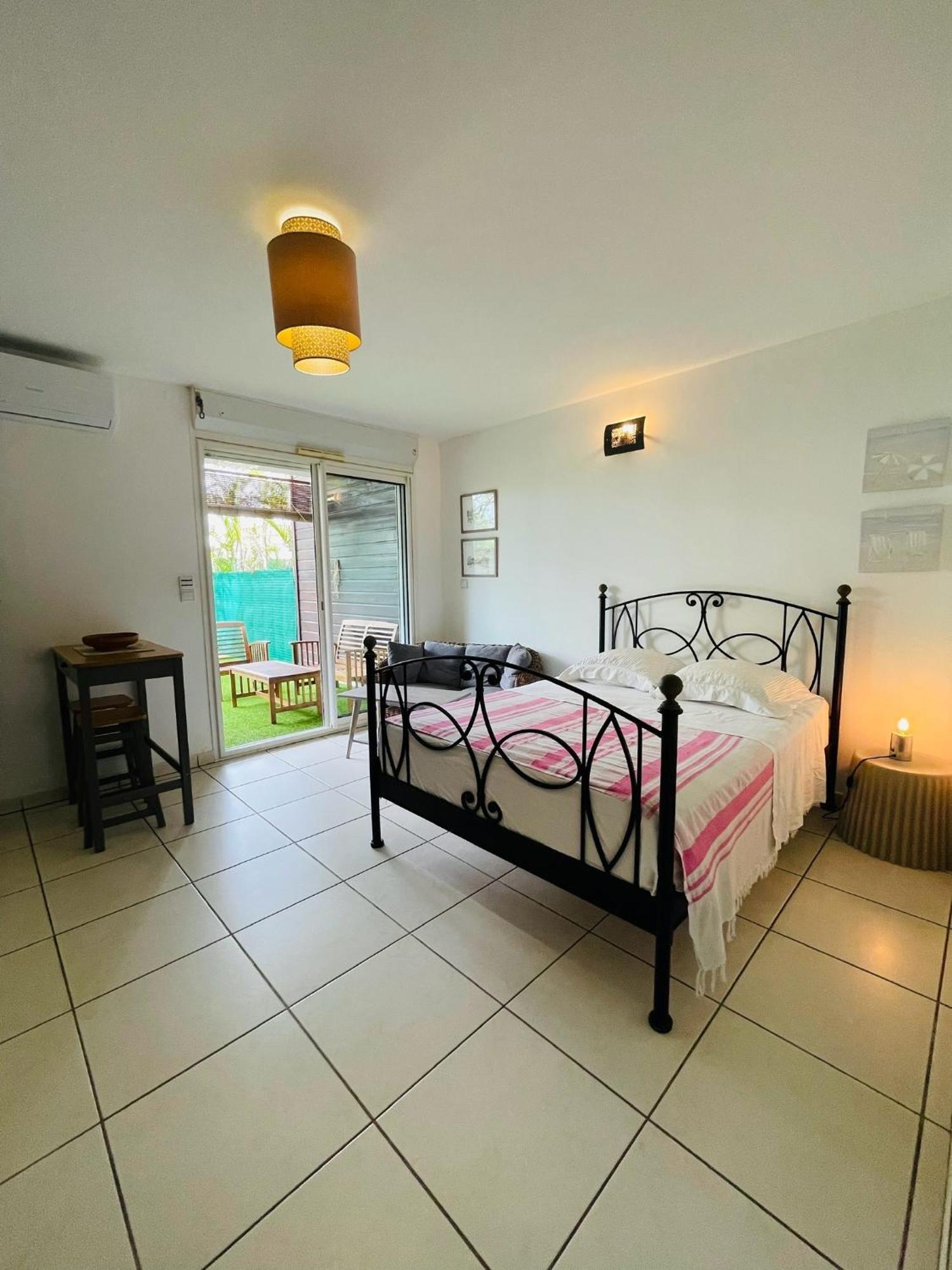 Prana Lodge Saint Gilles Les Bains 800 M De La Plage Luaran gambar