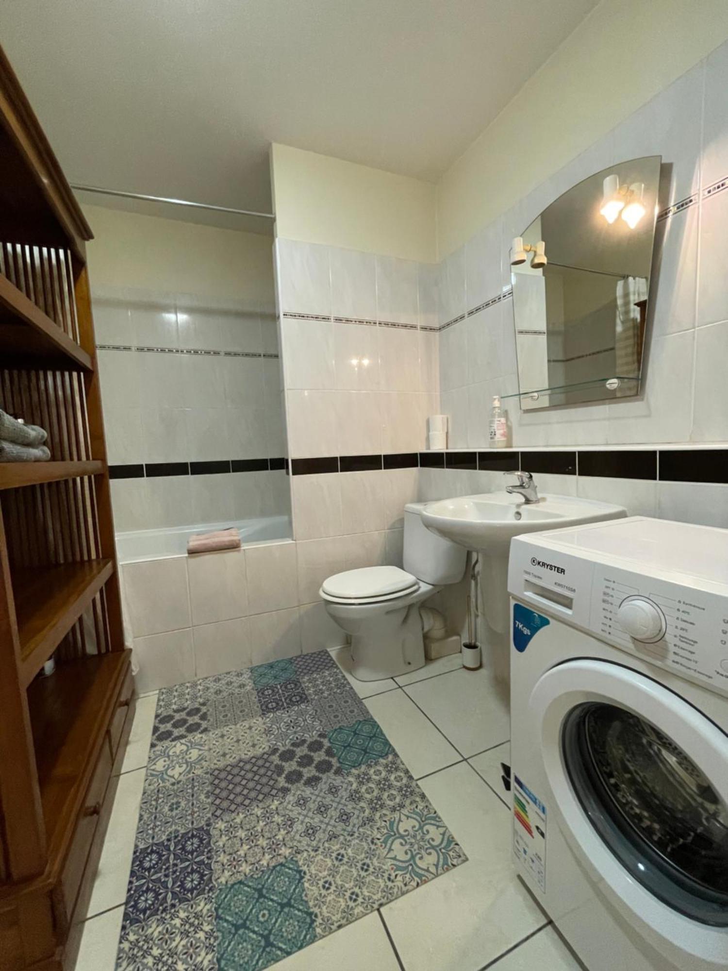 Prana Lodge Saint Gilles Les Bains 800 M De La Plage Luaran gambar